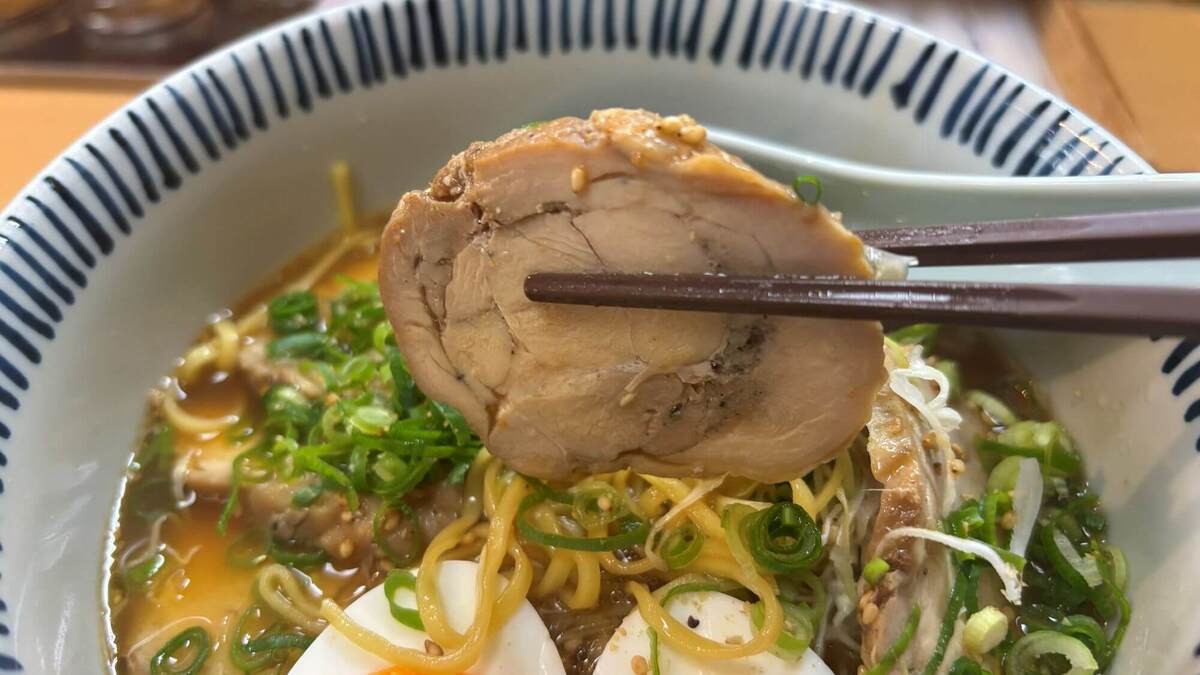 「元祖岡山とりそば太田」