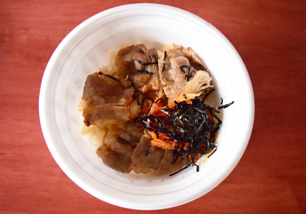 吉野家・すき家・松屋の「牛カルビ丼」食べ比べ