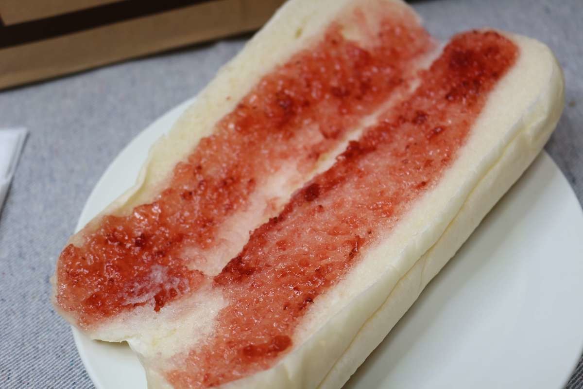 コメダのやわらかシロコッペ