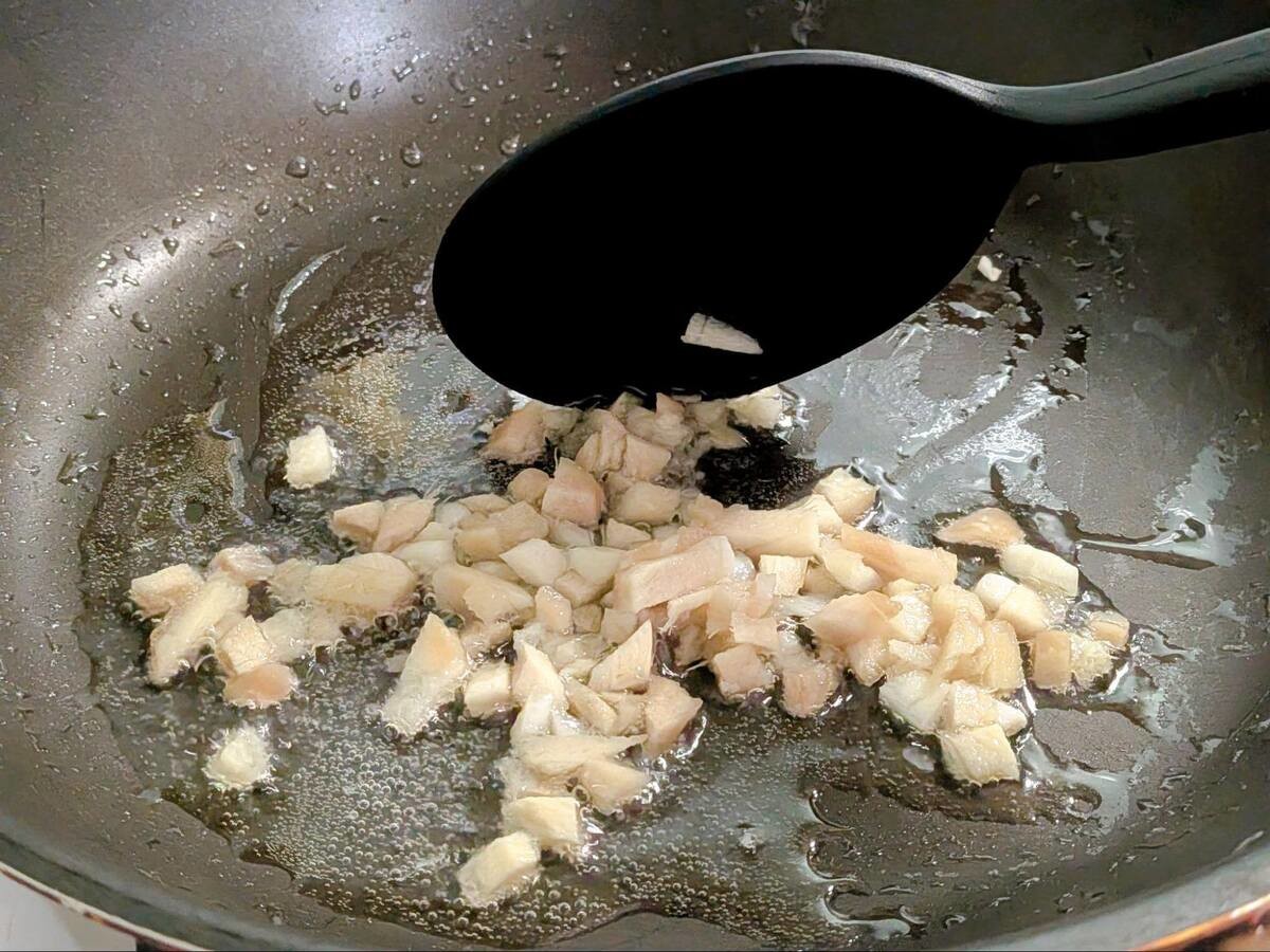豆腐とひき肉の煮物