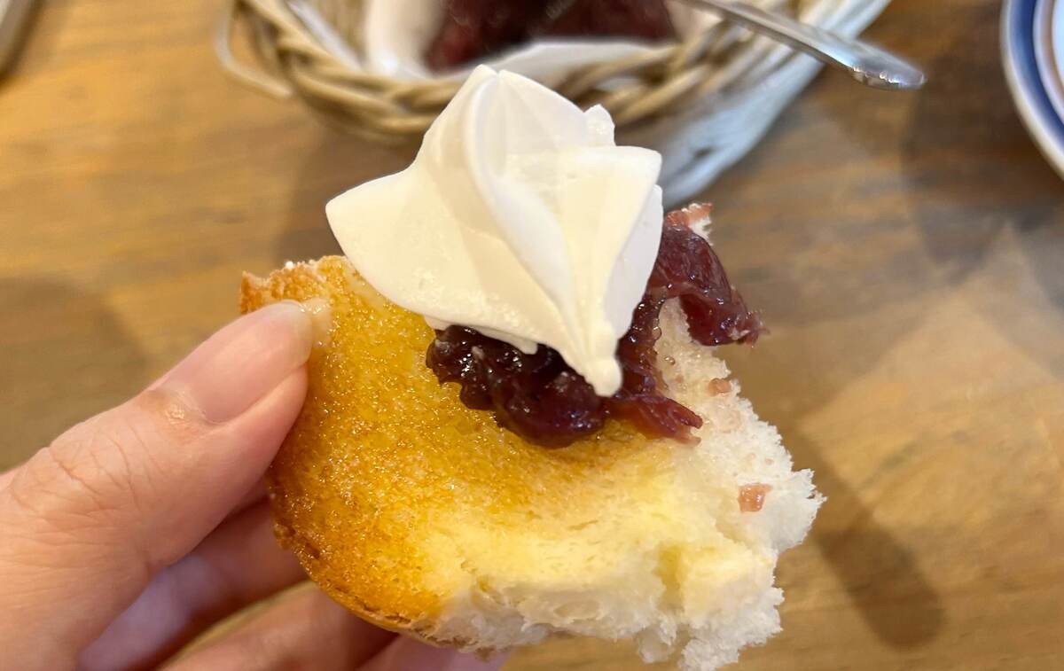 【コメダ珈琲店】店員さんおすすめ裏メニュー「トーストにホイップクリーム追加」