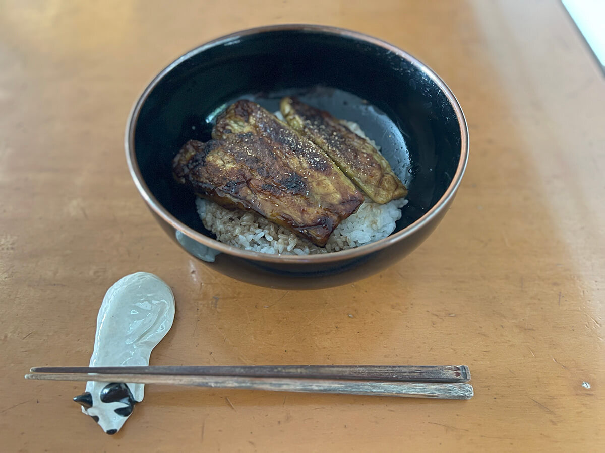 大原千鶴さん「レンチンなすのかば焼き」のレシピ