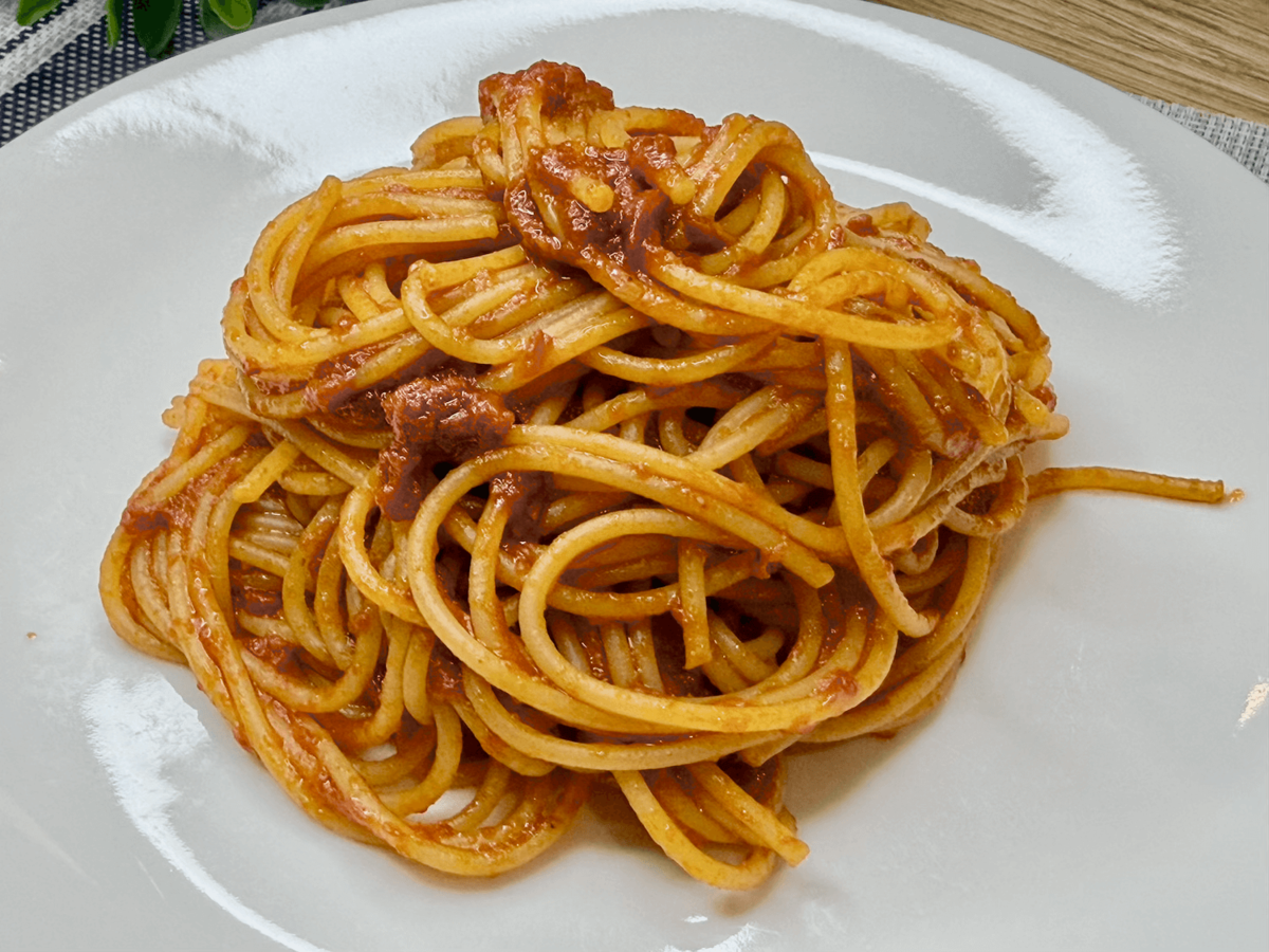 弓削啓太さん「超時短でできる絶品トマトソース」