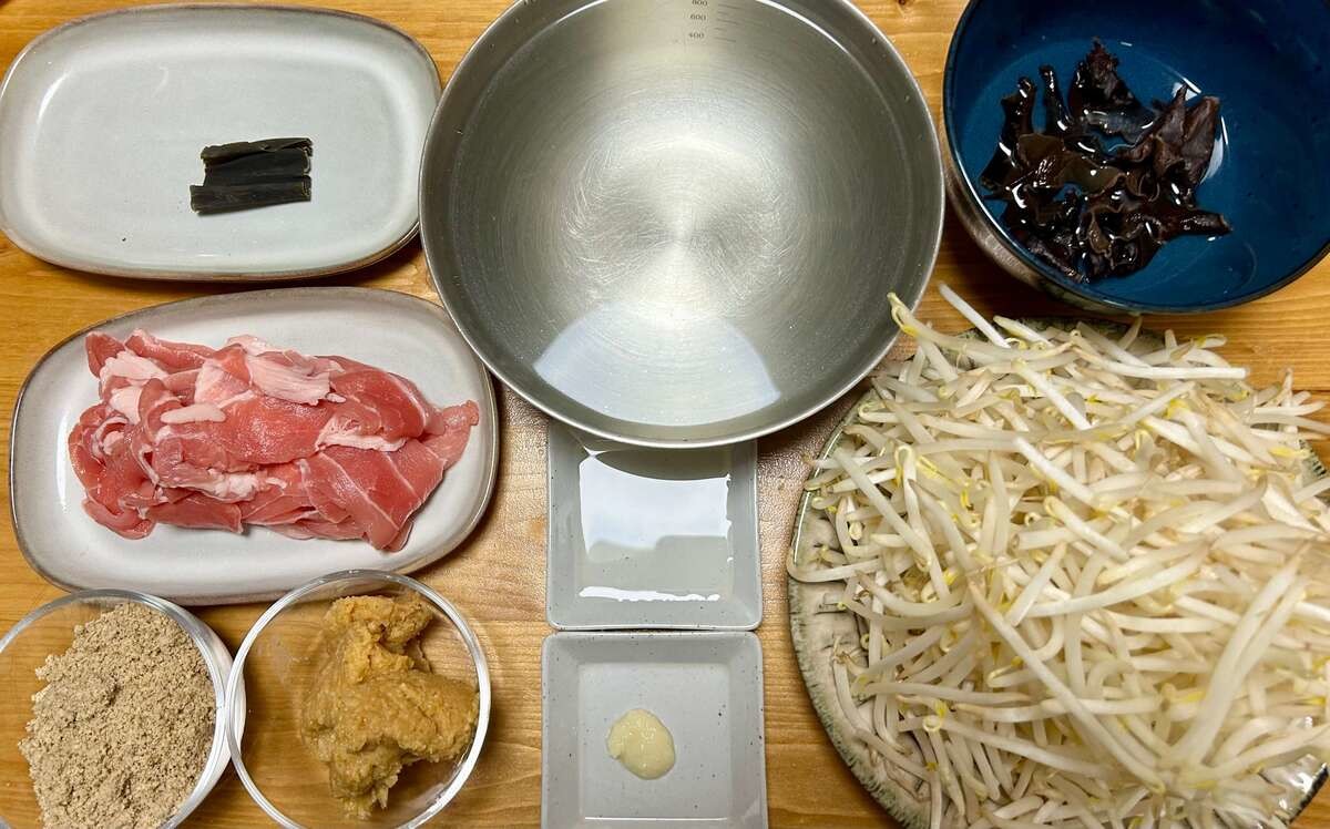 和田明日香さん「味噌ラーメンの麺なし」のレシピ
