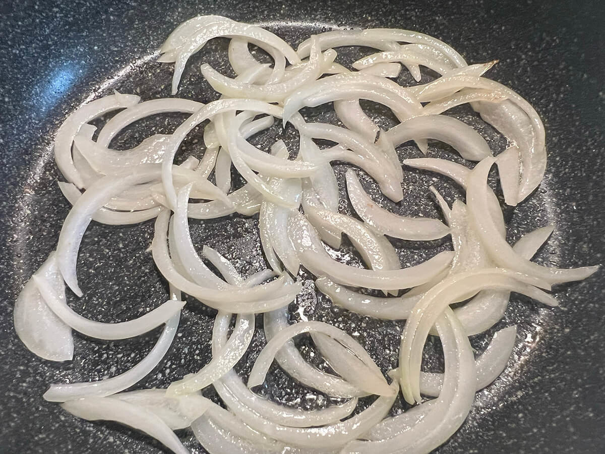 スモークサーモンのクリームパスタ