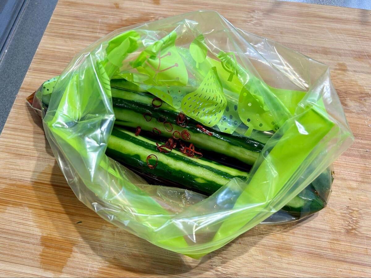 めんつゆで作るきゅうりの一本漬け