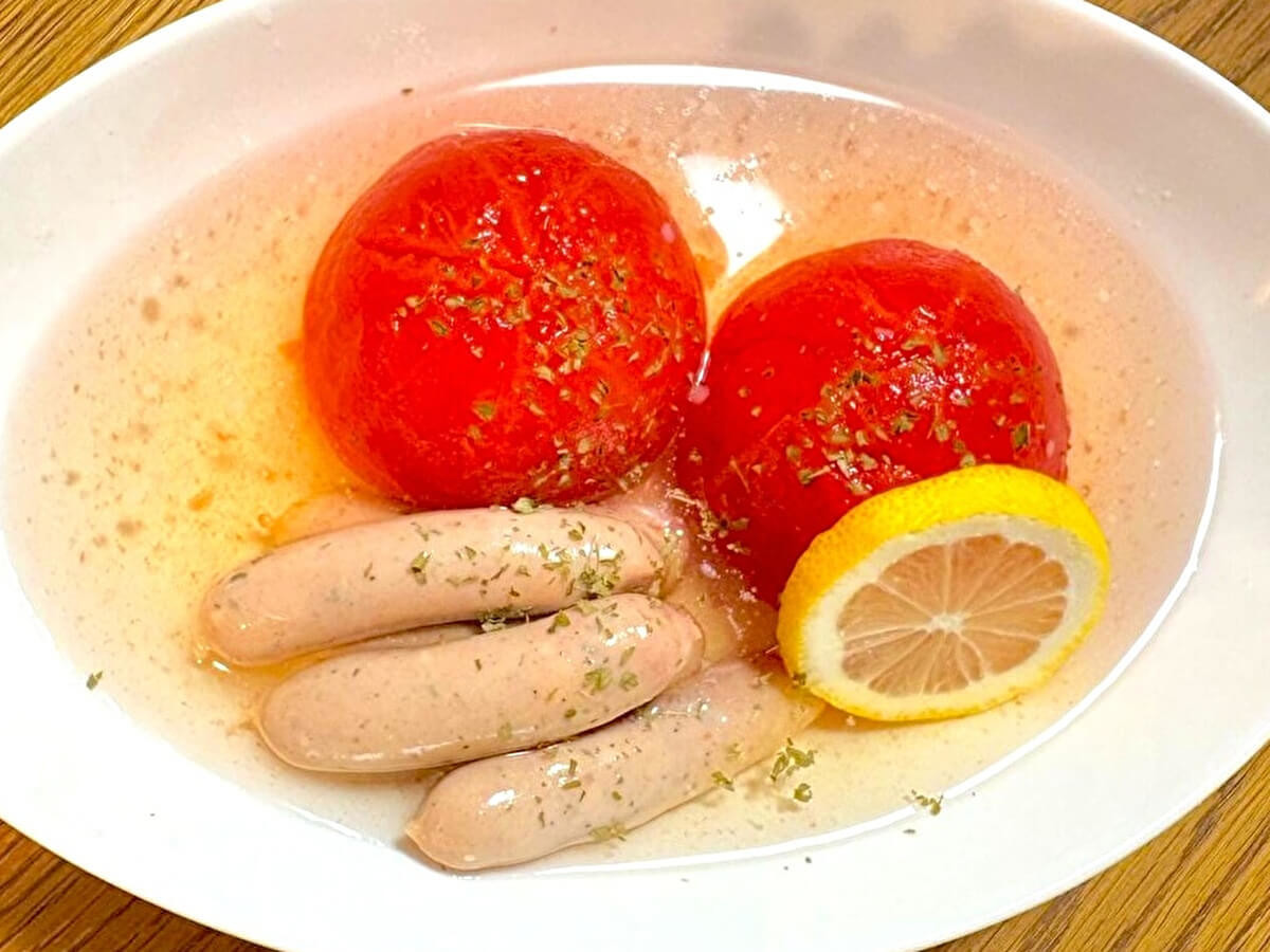 丸ごとトマトの冷たいおでん