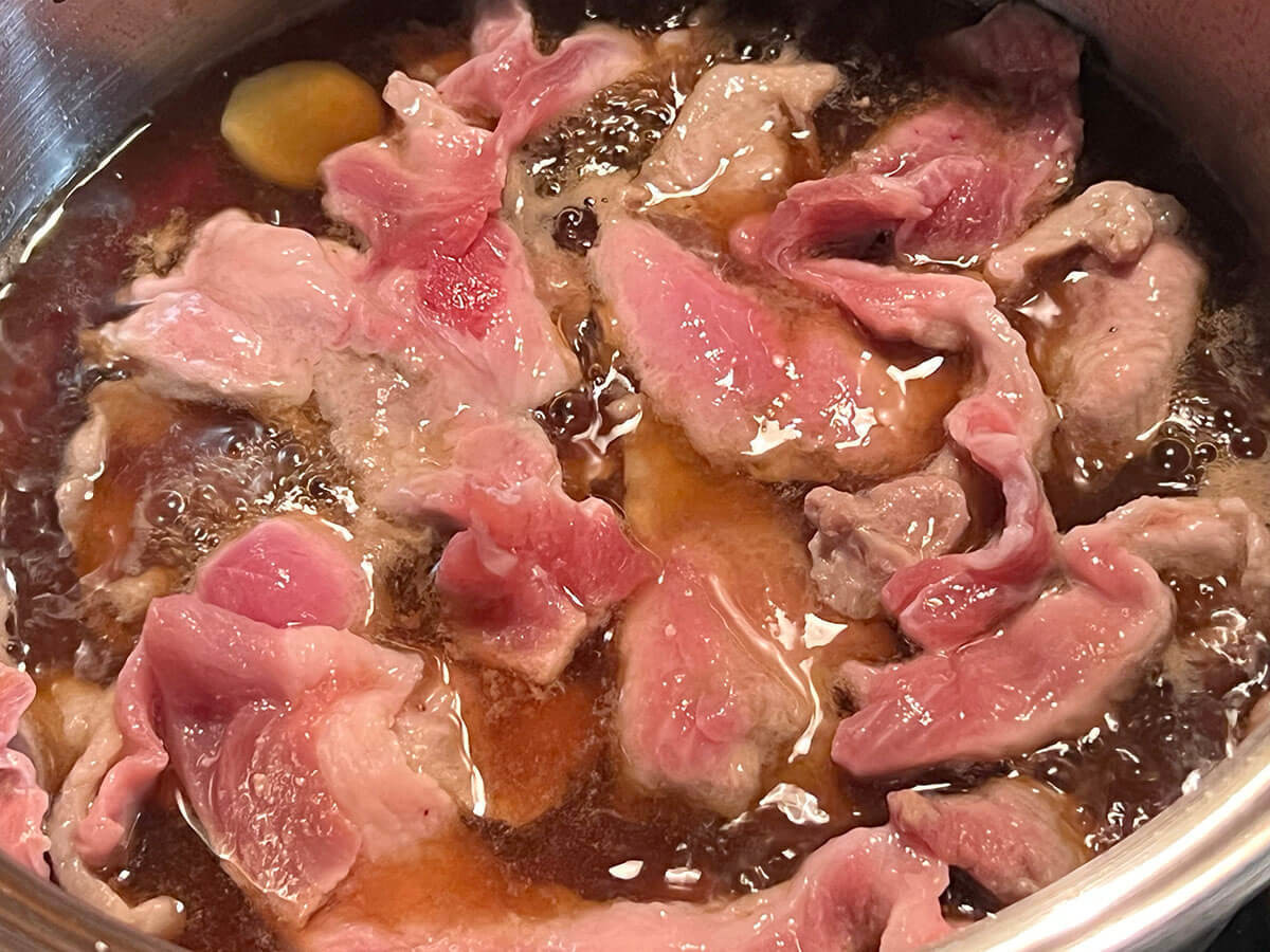 枝元なほみさん「青菜たっぷり肉豆腐」
