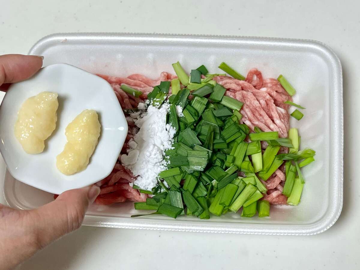 もこ⌇夫の胃袋つかんだ褒められごはんさん「厚揚げニラつくね」のレシピ