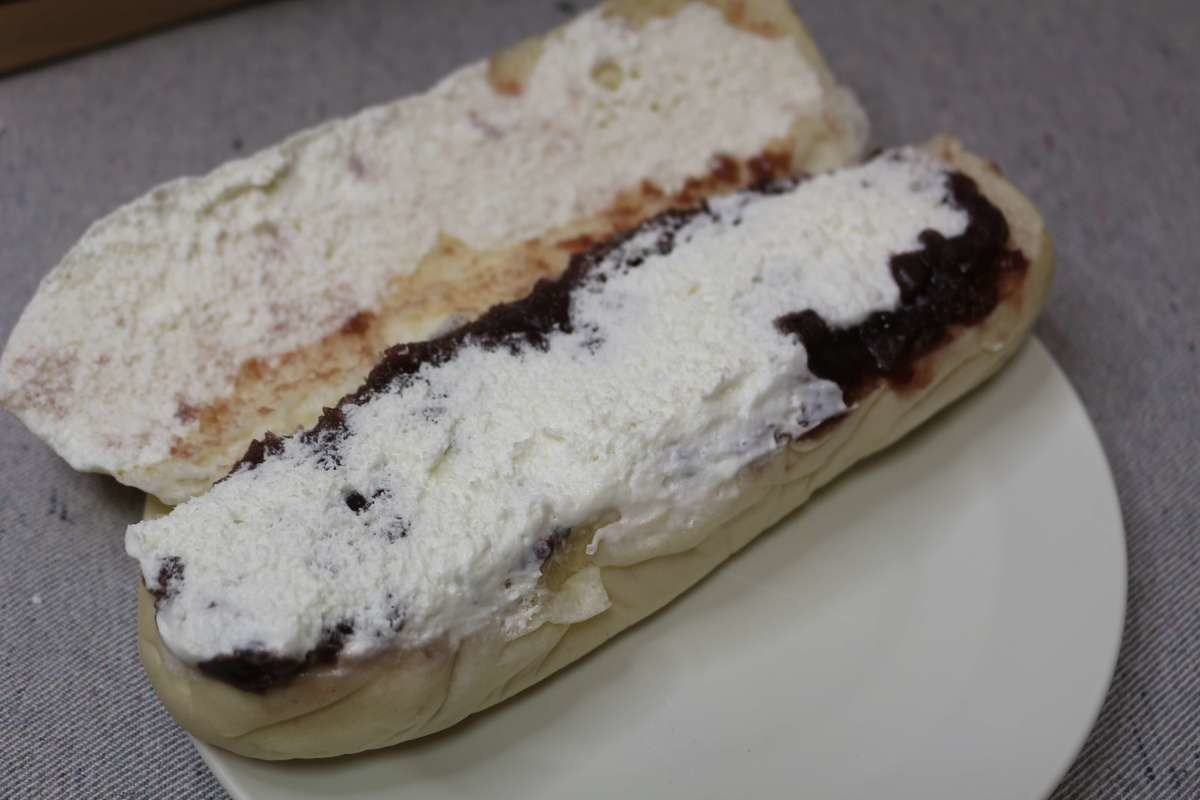 コメダのやわらかシロコッペ