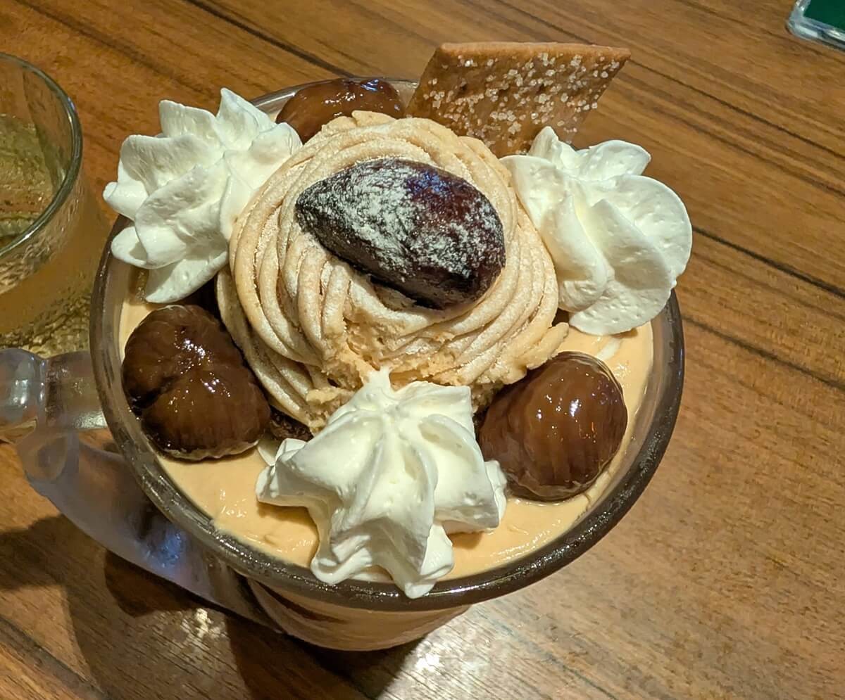 日本の秋に、月見ハンバーグ。