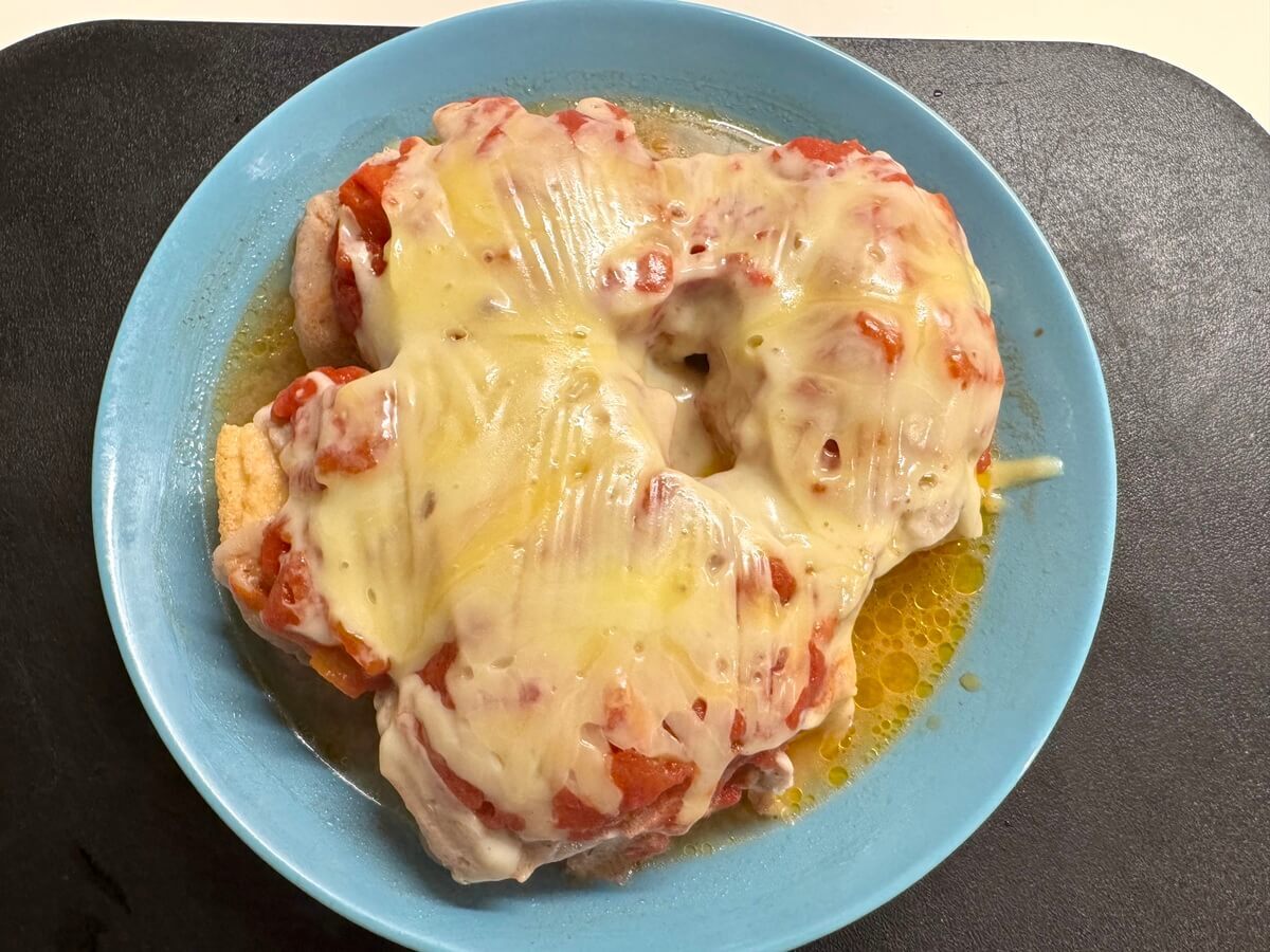 厚揚げのトマチー肉巻き