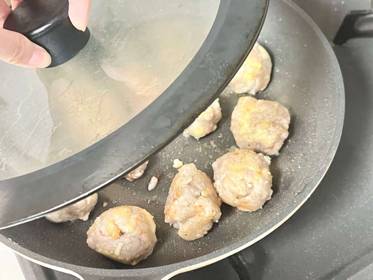 チーズミートボール