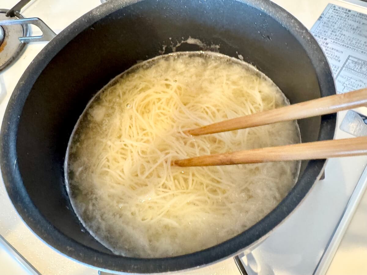 薬味たっぷり〆のそうめん