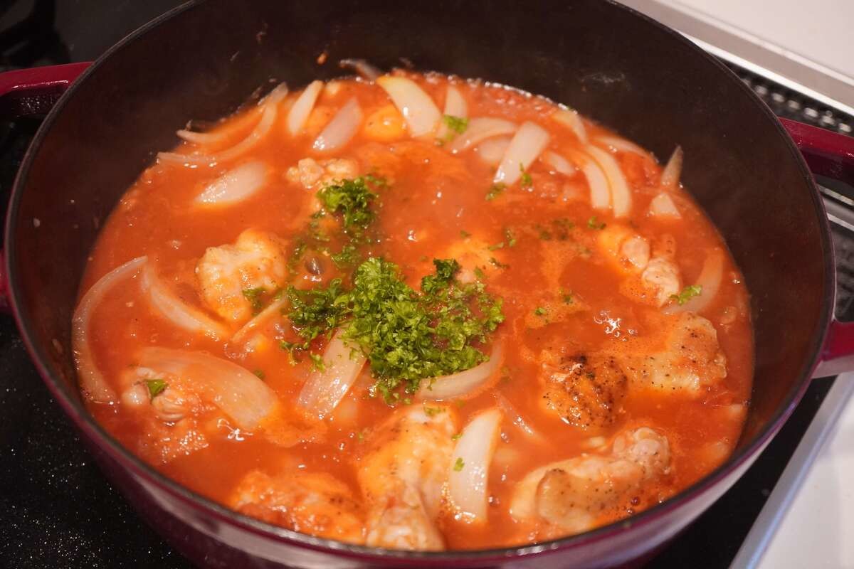 オリジナル「梨入り手羽元のトマト煮込み」