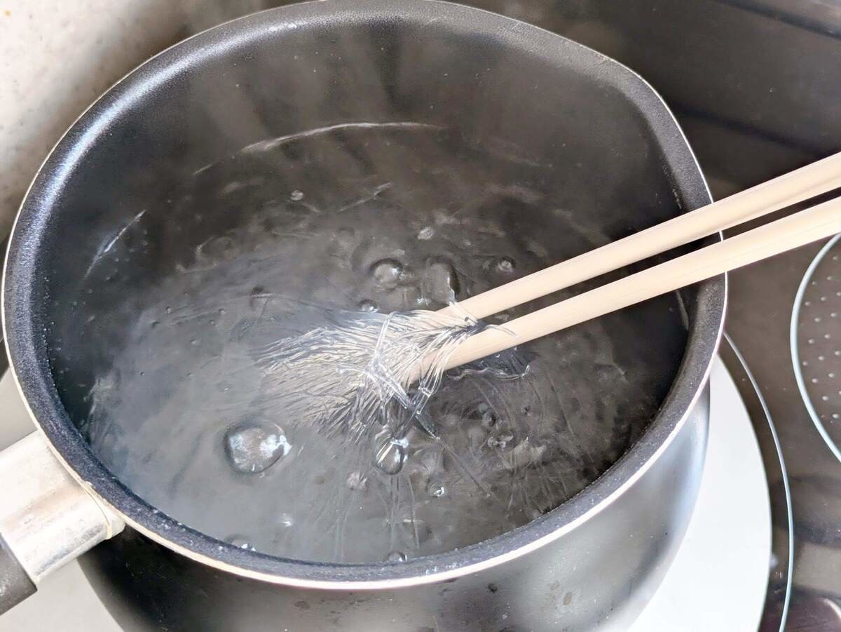 春雨のゴワゴワを回避する「作り置き」のコツ4選