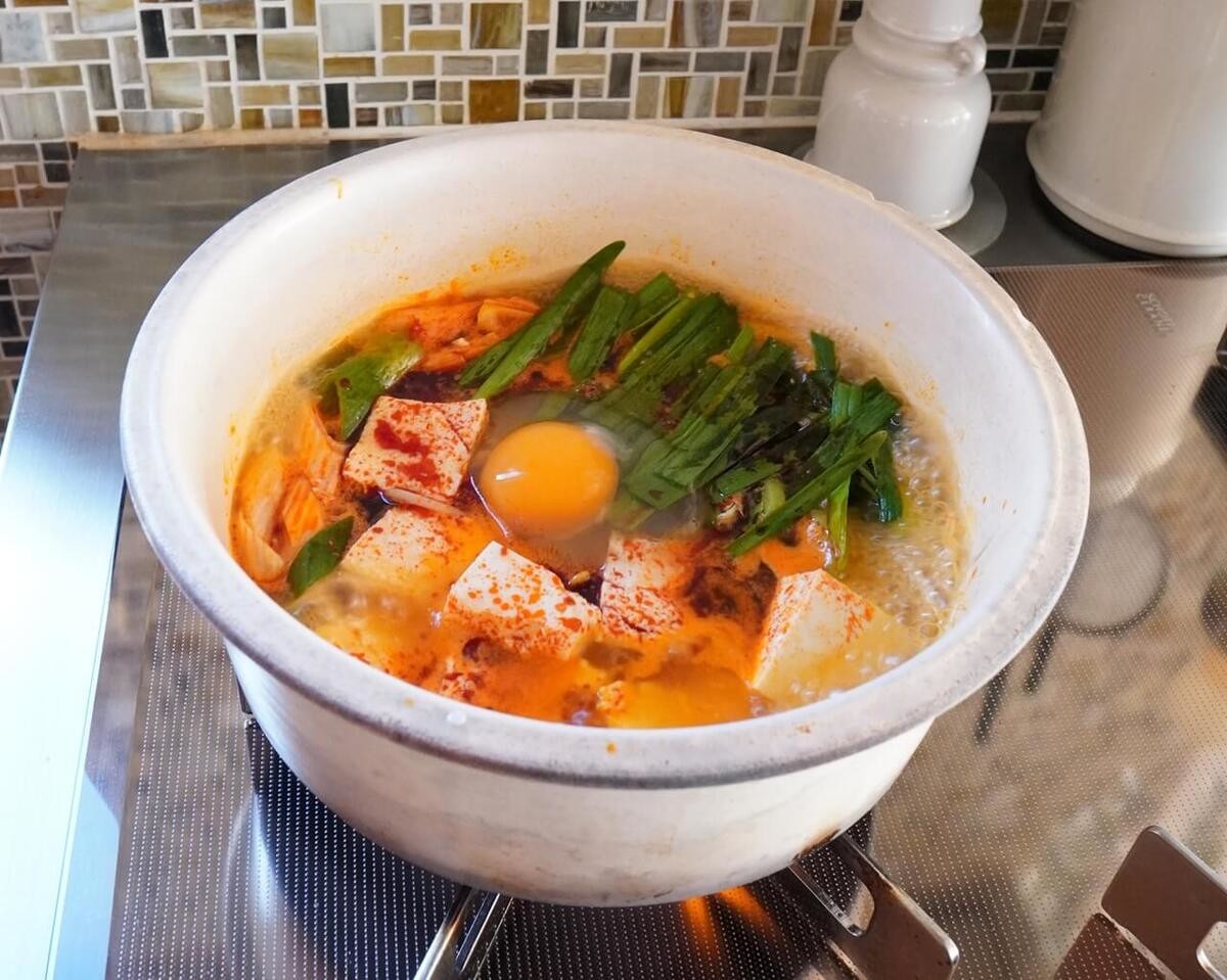 韓国惣菜最強コラボ「キンパ×ヤンニョムチキン」