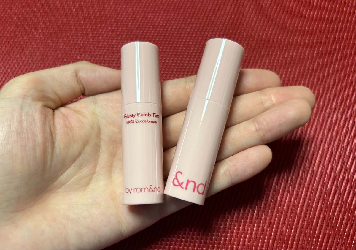 ローソンで買える！大人気韓国コスメ！「rom&nd」