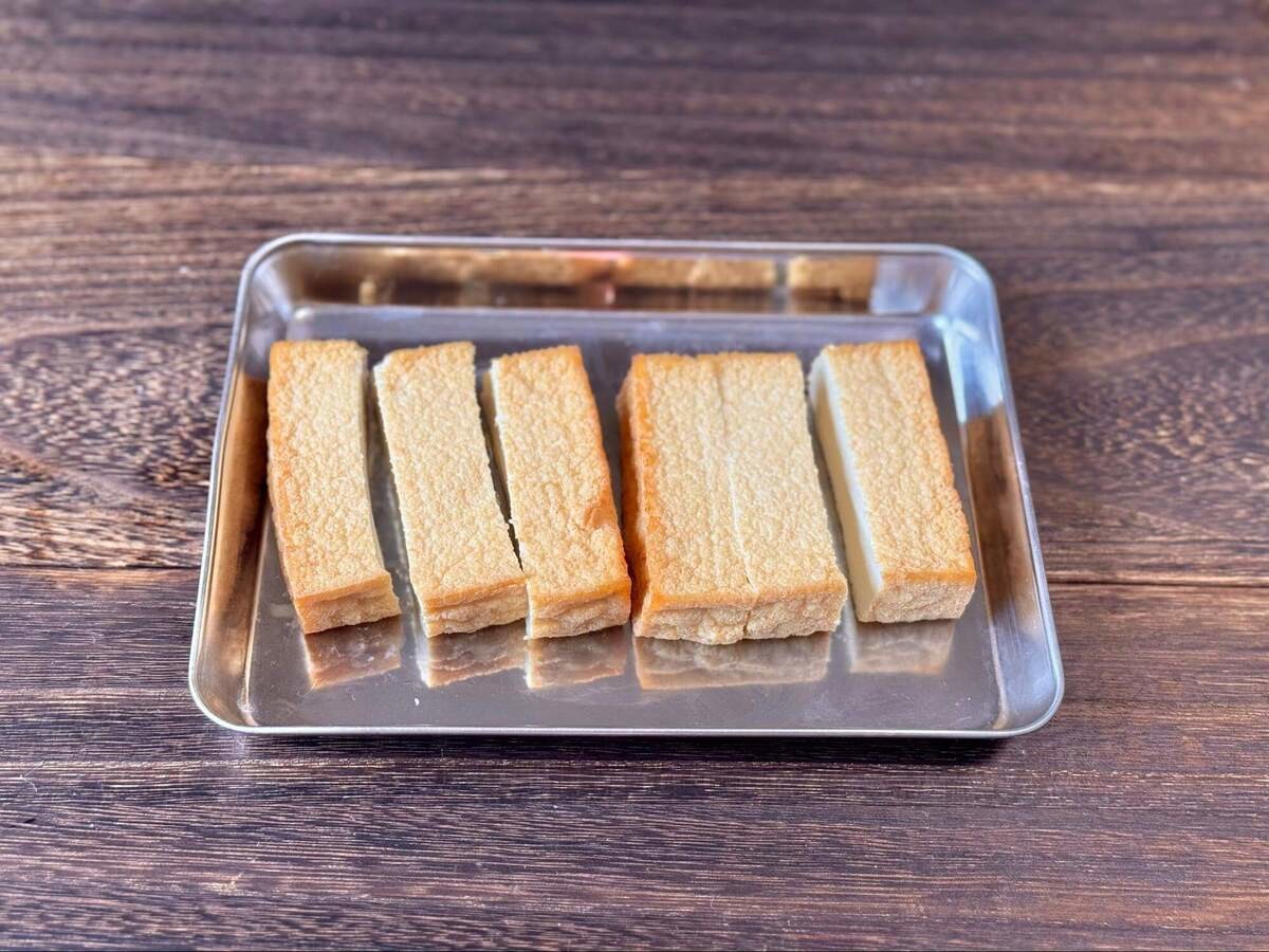 まるみキッチンさん「厚揚げの豚バラ巻き」のレシピ