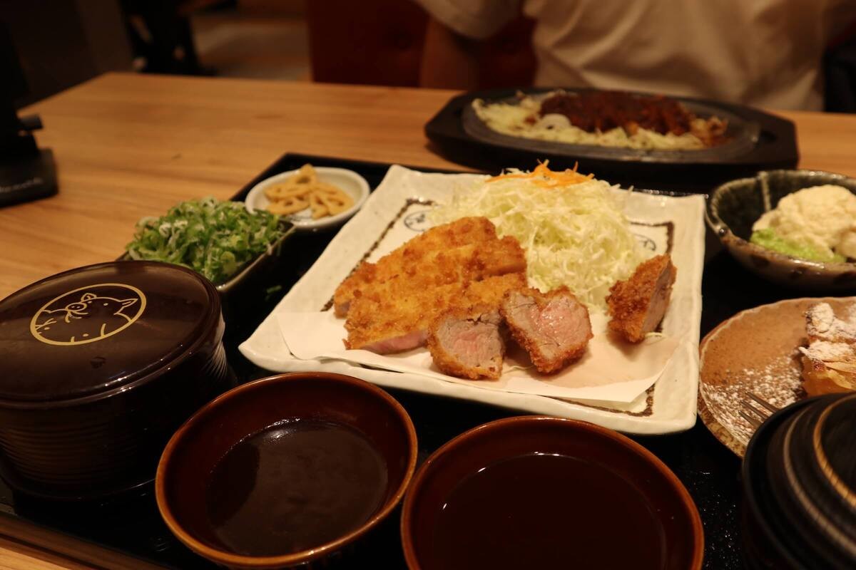 名古屋の名店「矢場とん」