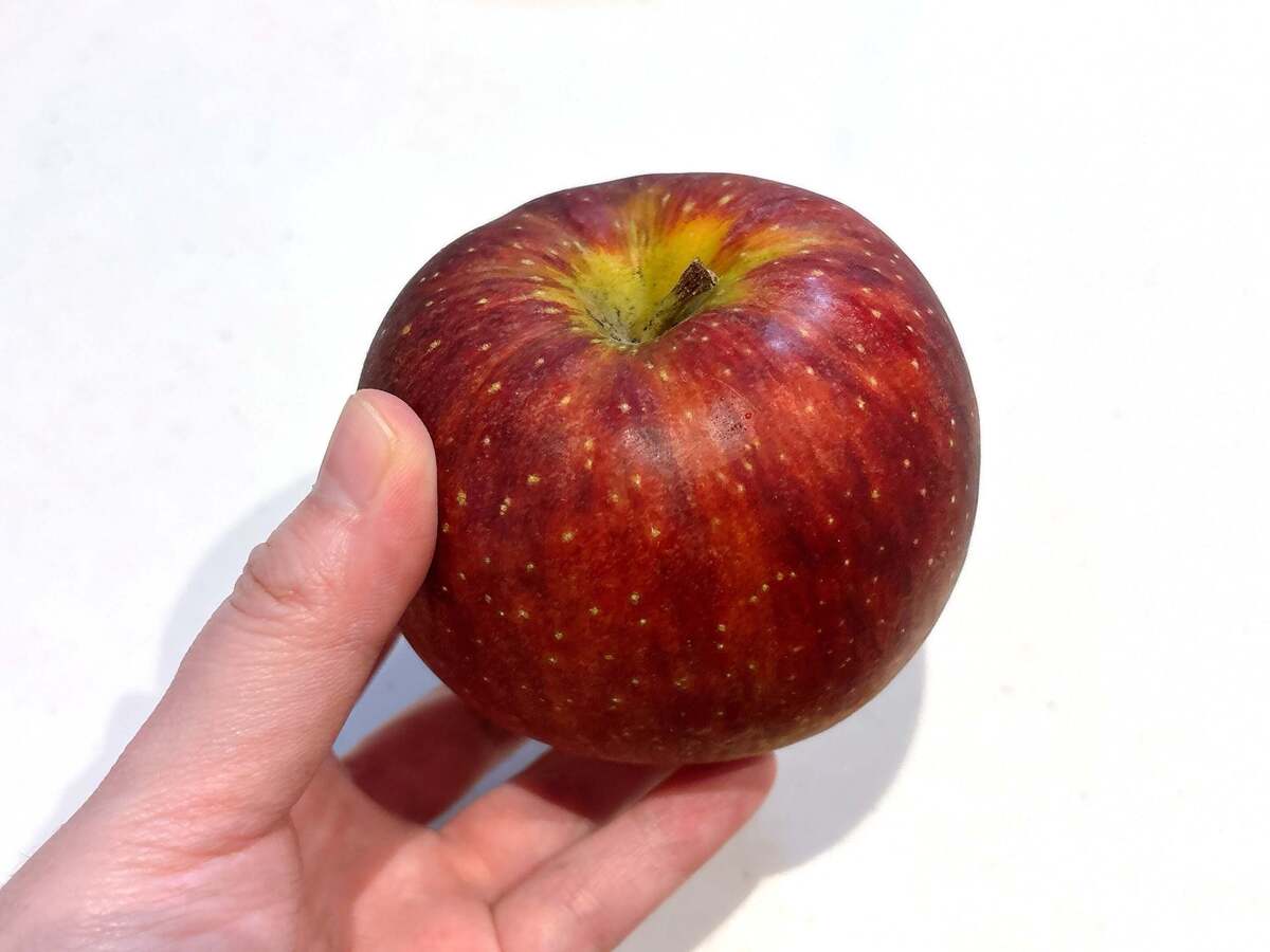 りんご……手で割るの!?