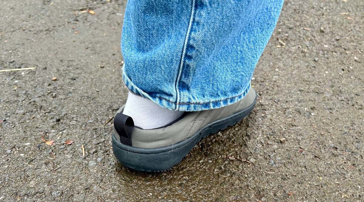 ワークマンの「ディアテックススリッポン」