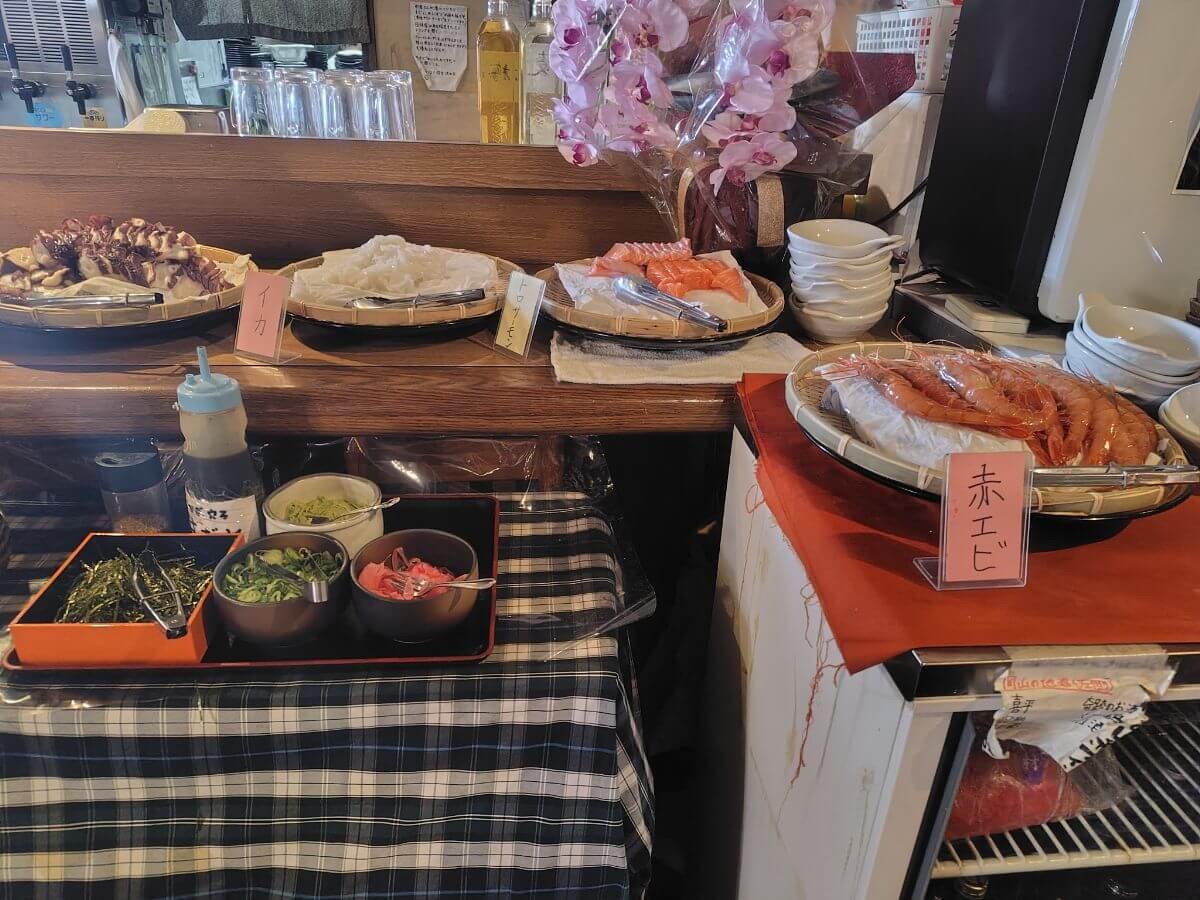 創作料理 銅屋