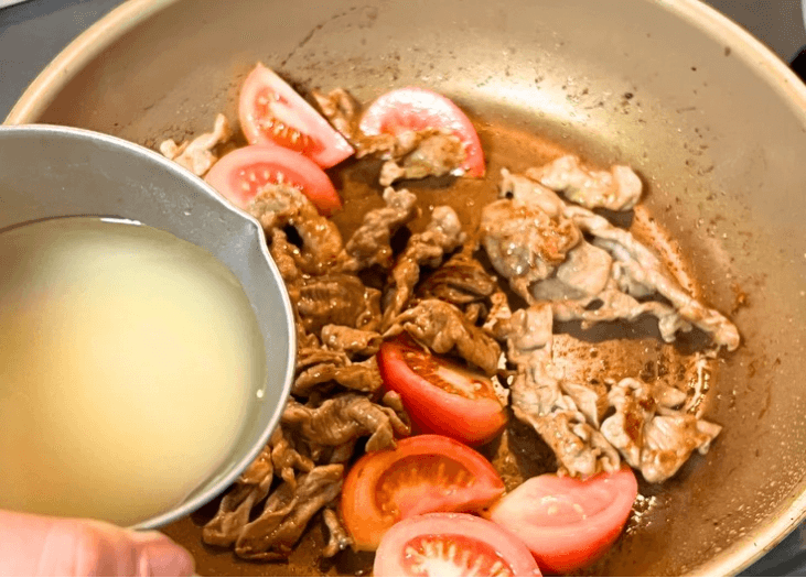 きじまりゅうたさん「豚肉トマト卵炒め」のレシピ