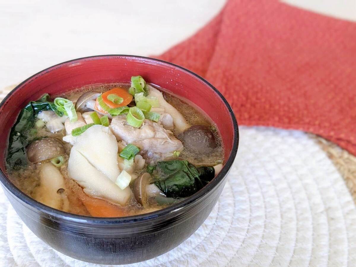 AJINOMOTO公式「きのこと鶏の味噌バター絶品汁」