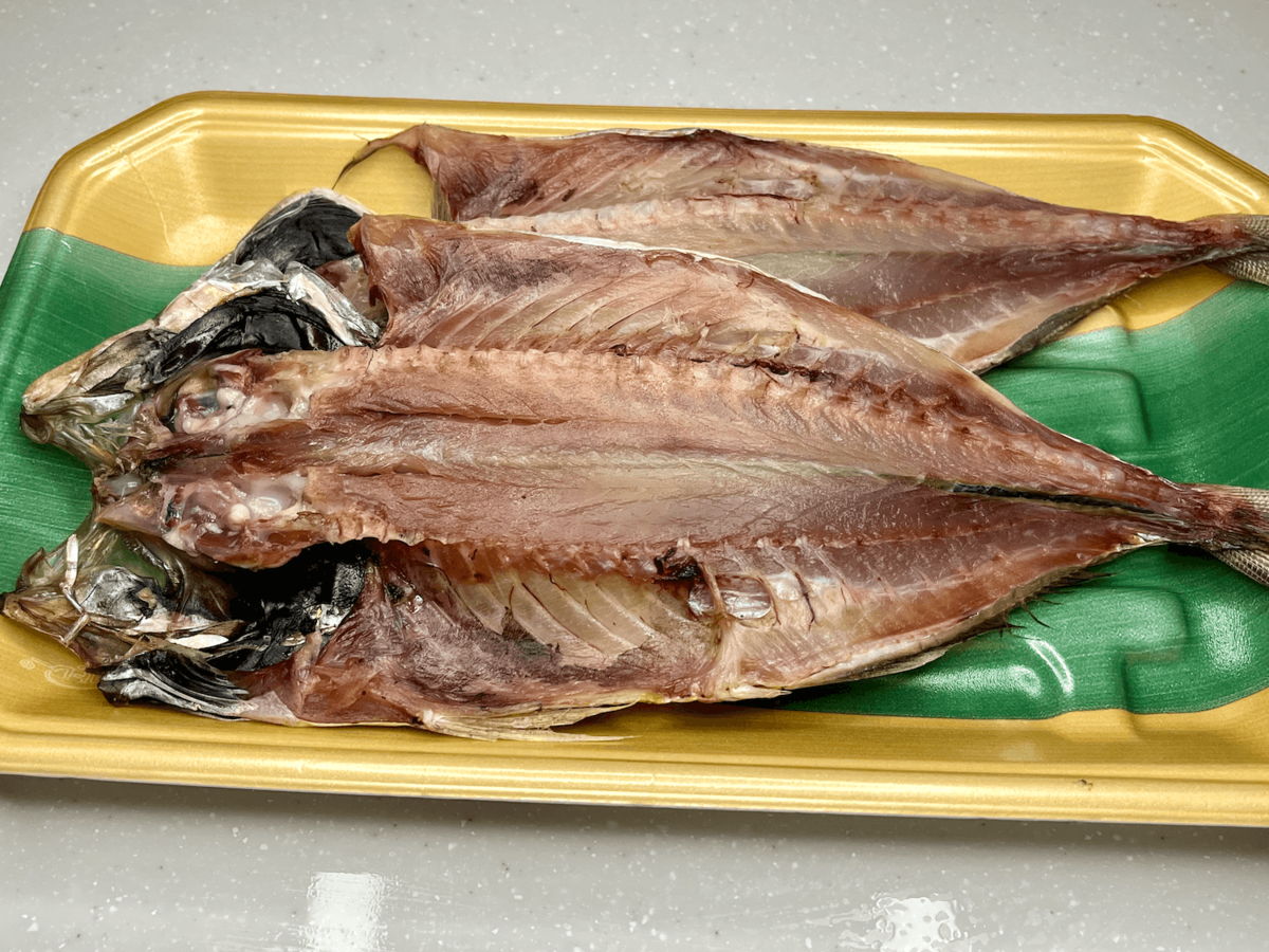 村上祥子さん「電子レンジでアジの干物を焼く方法」