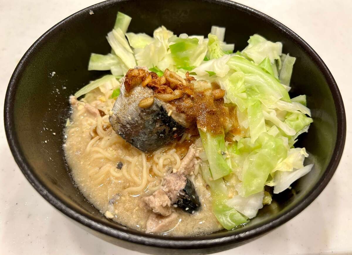 タサン志麻さん「サバ缶味噌ラーメン」