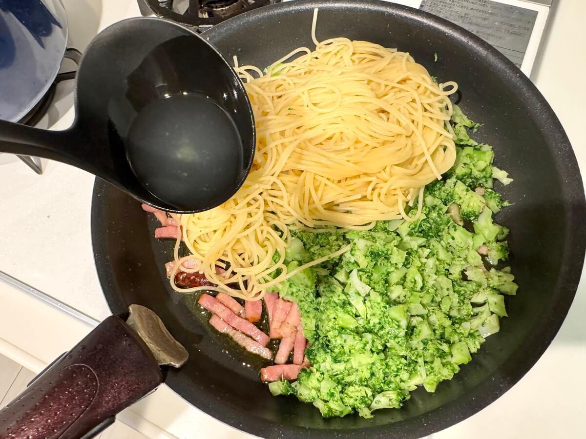 藤野賢治さん「ブロッコリーのパスタ」のレシピ