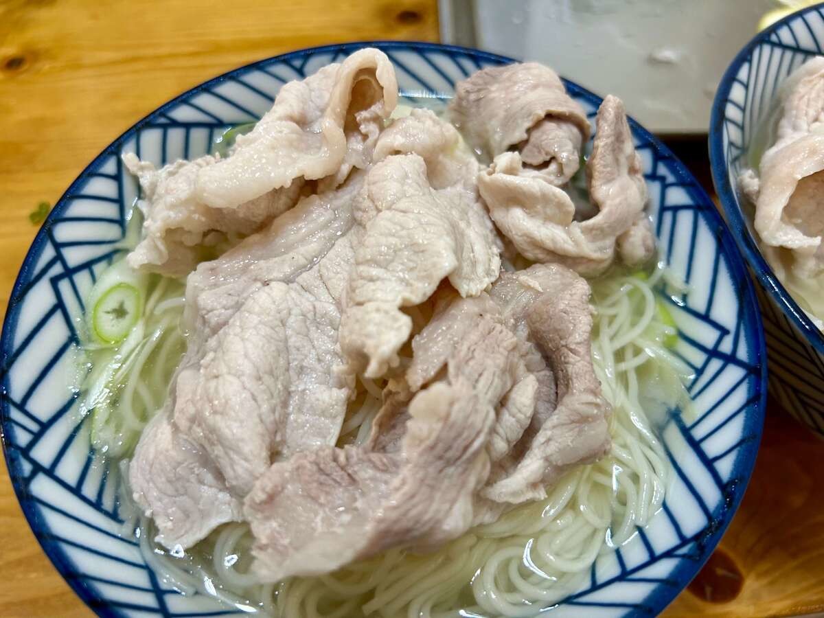 もこ⌇夫の胃袋つかんだ褒められごはんさん「ネギ塩豚そうめん」のレシピ