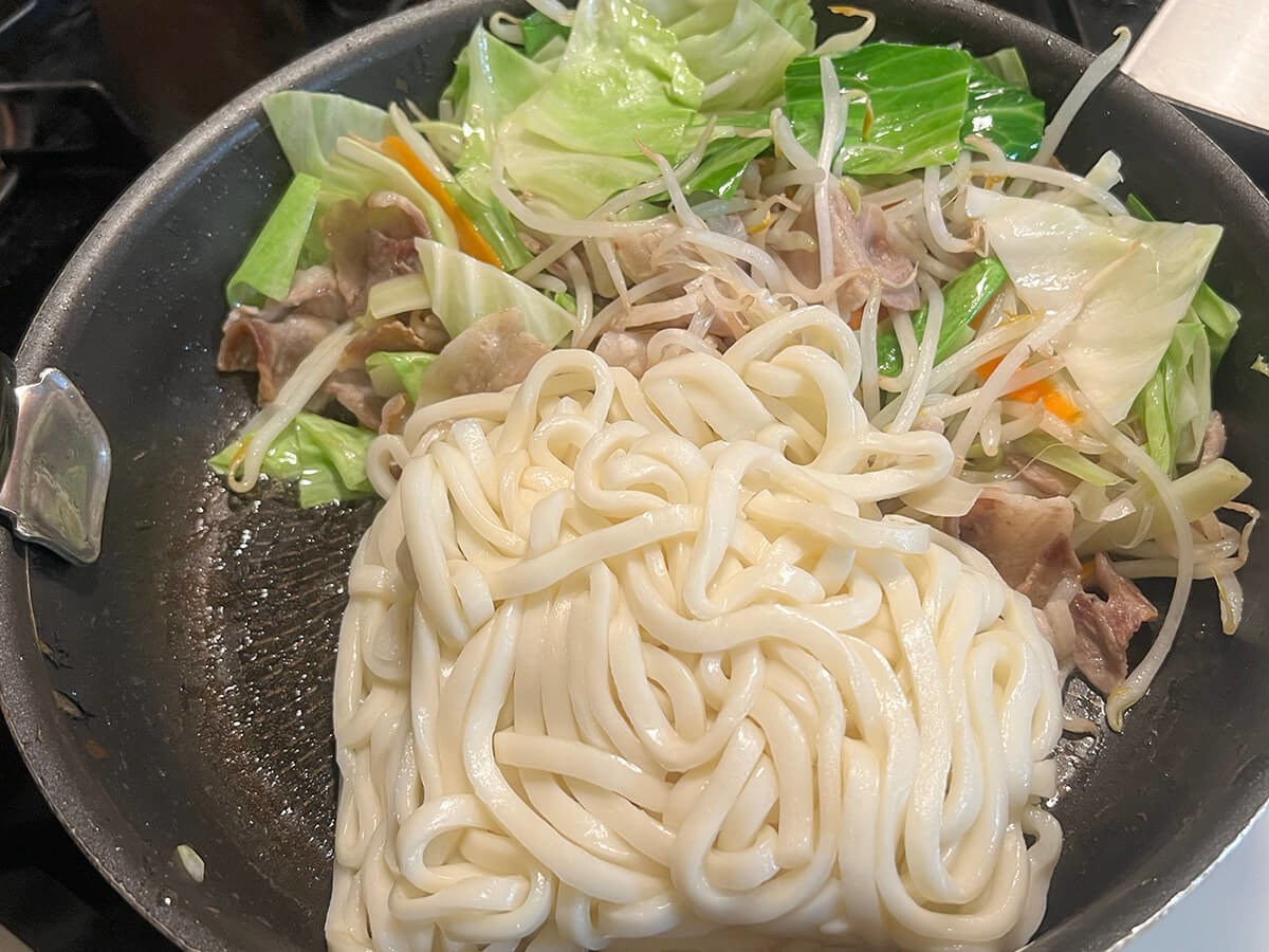 味の素さん「白焼きうどん」のレシピ