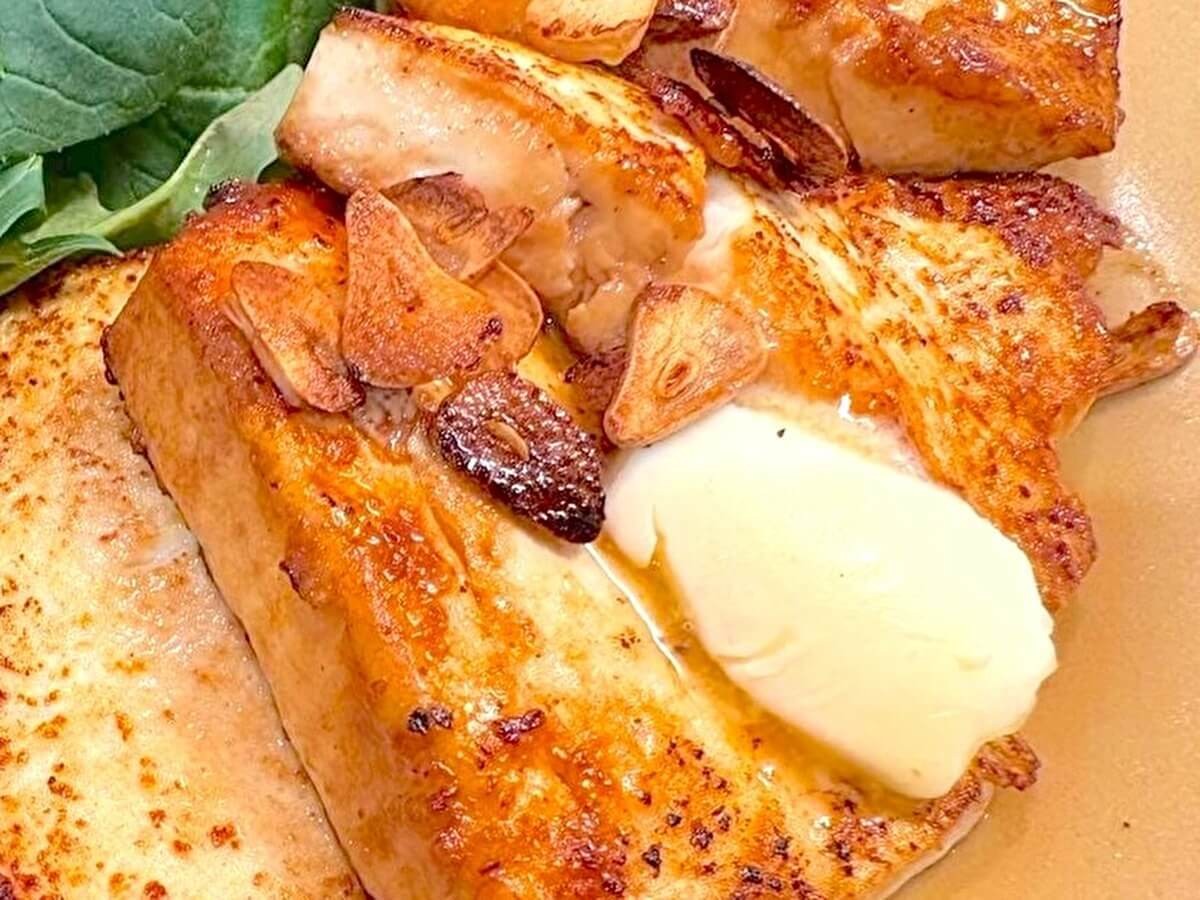 豆腐のしぼ生ステーキ