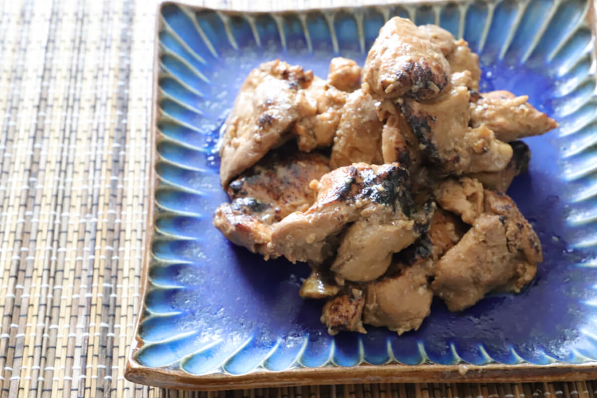 コストコおすすめ「さくらどり 炭火焼鶏とろ」