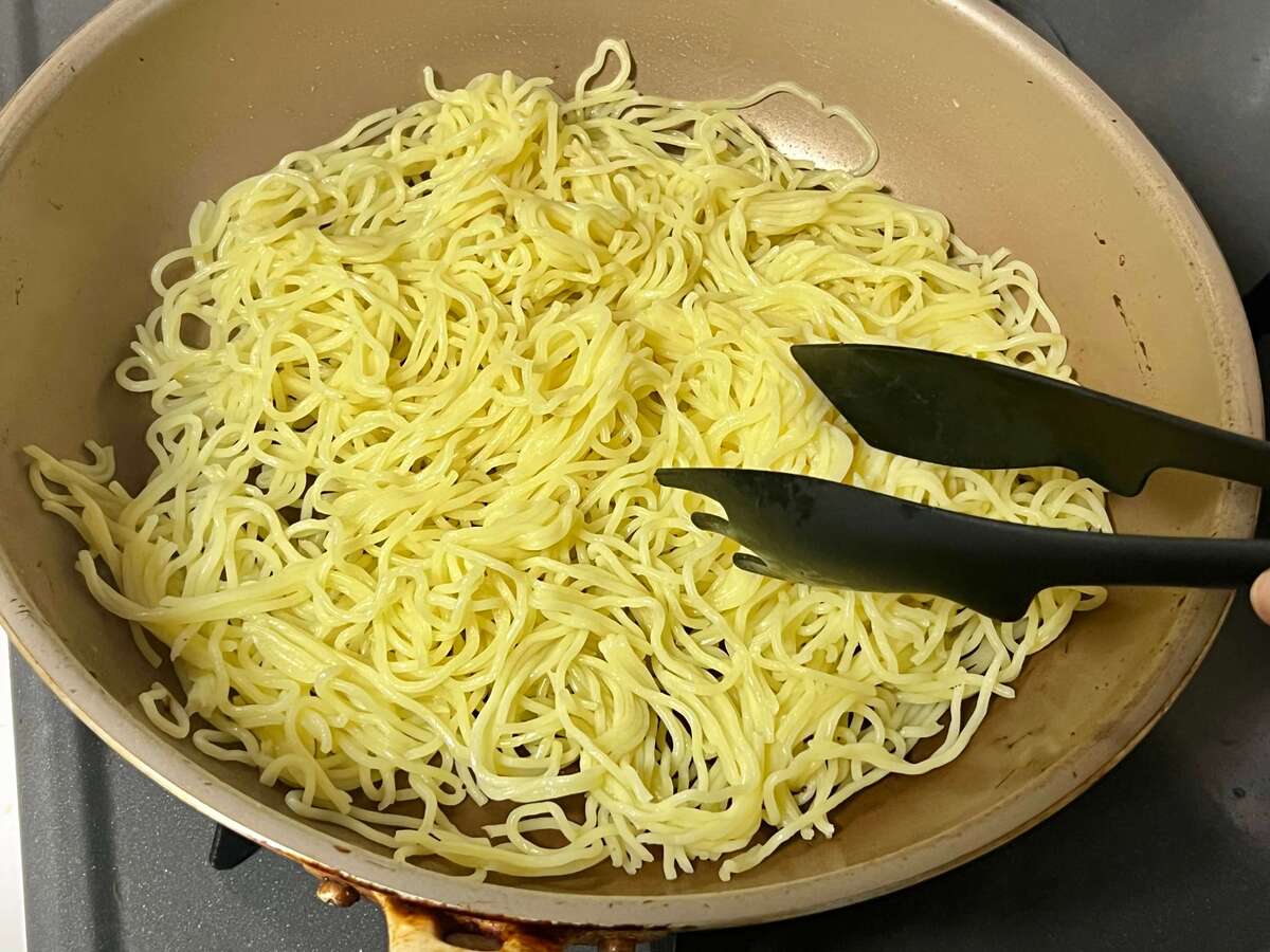 「卵とじあんかけ焼きそば」