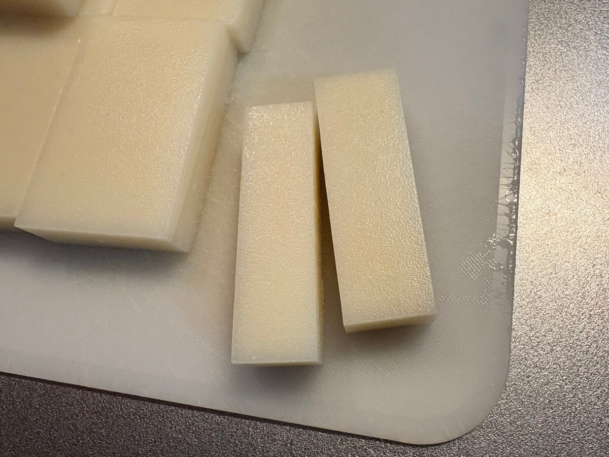 日本ハム公式「シャウエッセンもちピザ」