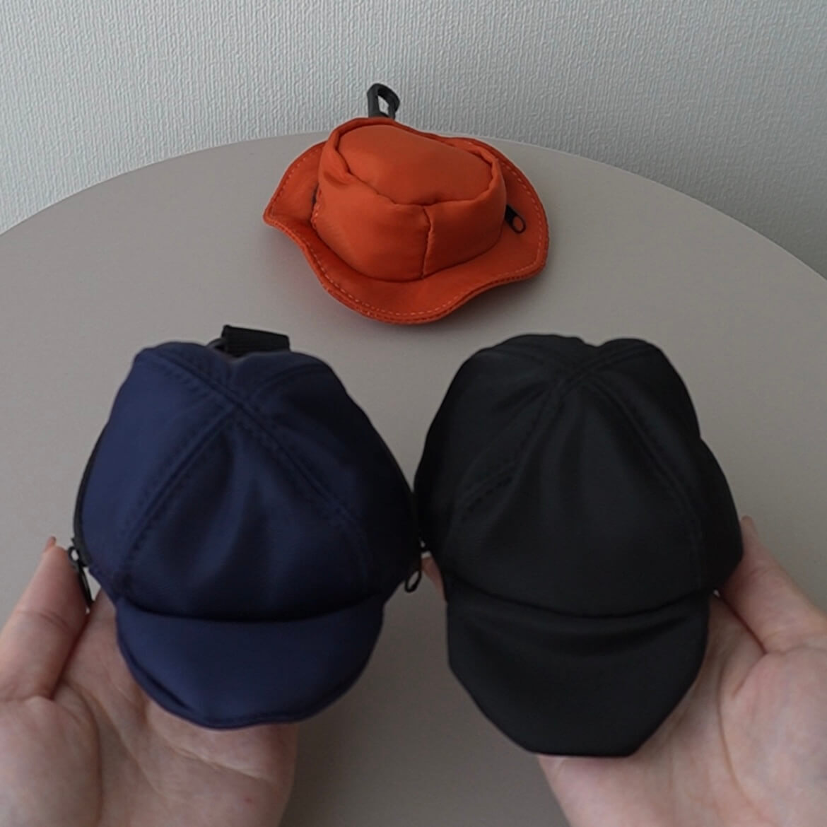 ダイソー「モバイルショルダーメッシュバッグ」