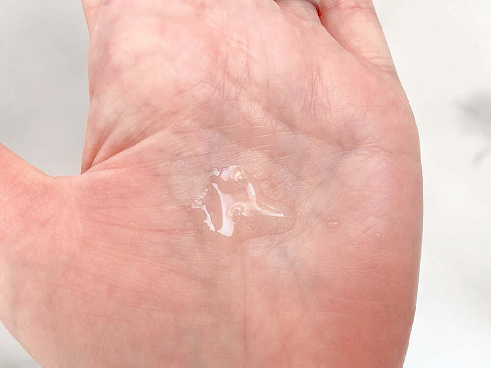 無印良品の「植物発酵液 薬用エイジングケアエッセンス」