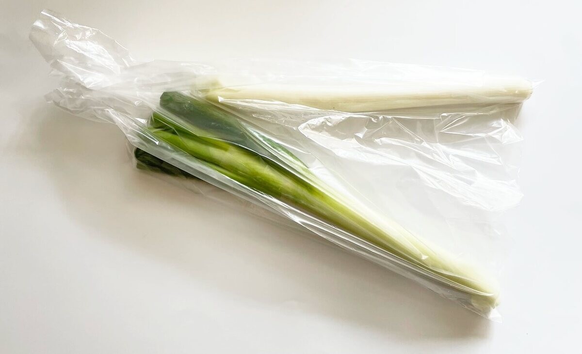 無印良品の「野菜や果物の鮮度を保つポリエチレン袋」