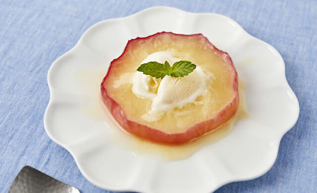 「皮付き&輪切り」りんごのおいしい切り方と保存