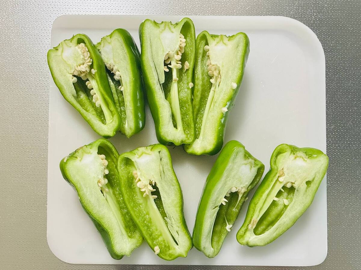 義母が孫に捧げる「ピーマンのポテサラ詰め」