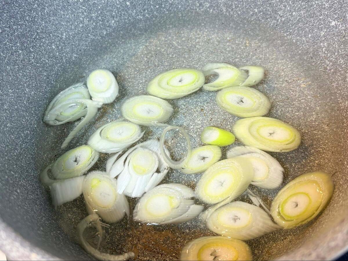 有吉弘行さん流「とろ～り半熟卵！俺のみそラーメン」