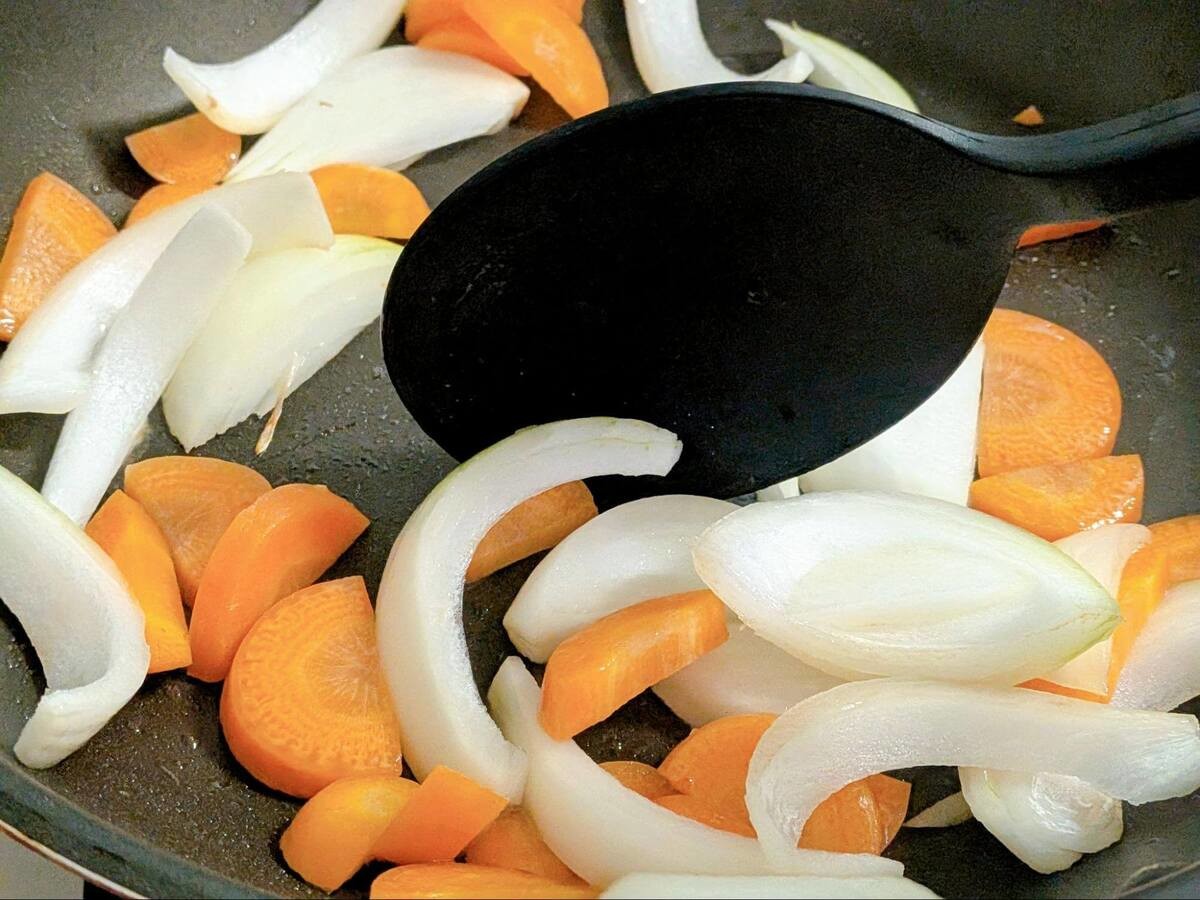 鳥羽周作さん「サバみそちゃんちゃん焼き」