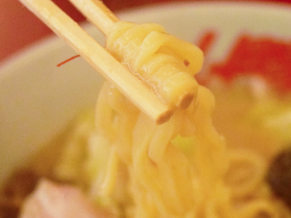 山岡家「濃厚白みそとんこつラーメン」発売初日に実食レポ