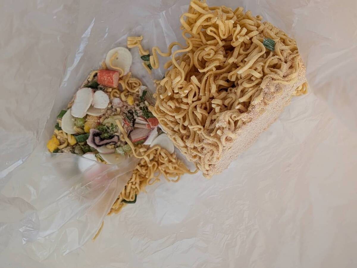 悪魔のシーフードヌードル炊き込みご飯