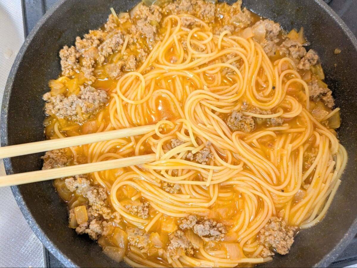 ファビオ先生「ワンパンミートソーススパゲティ」のレシピ