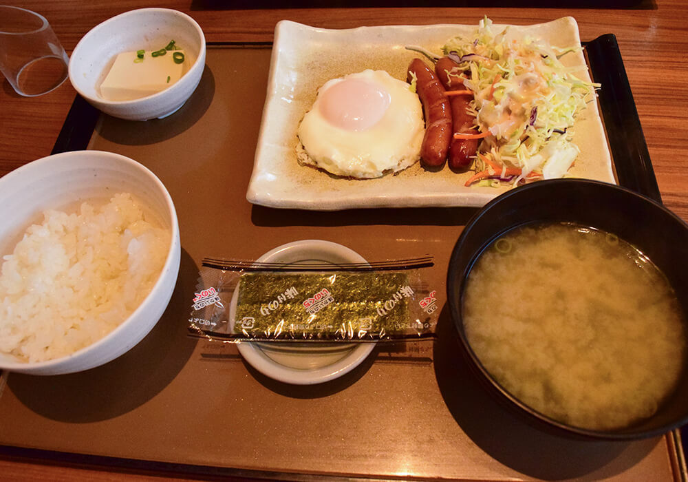 やよい軒モーニング