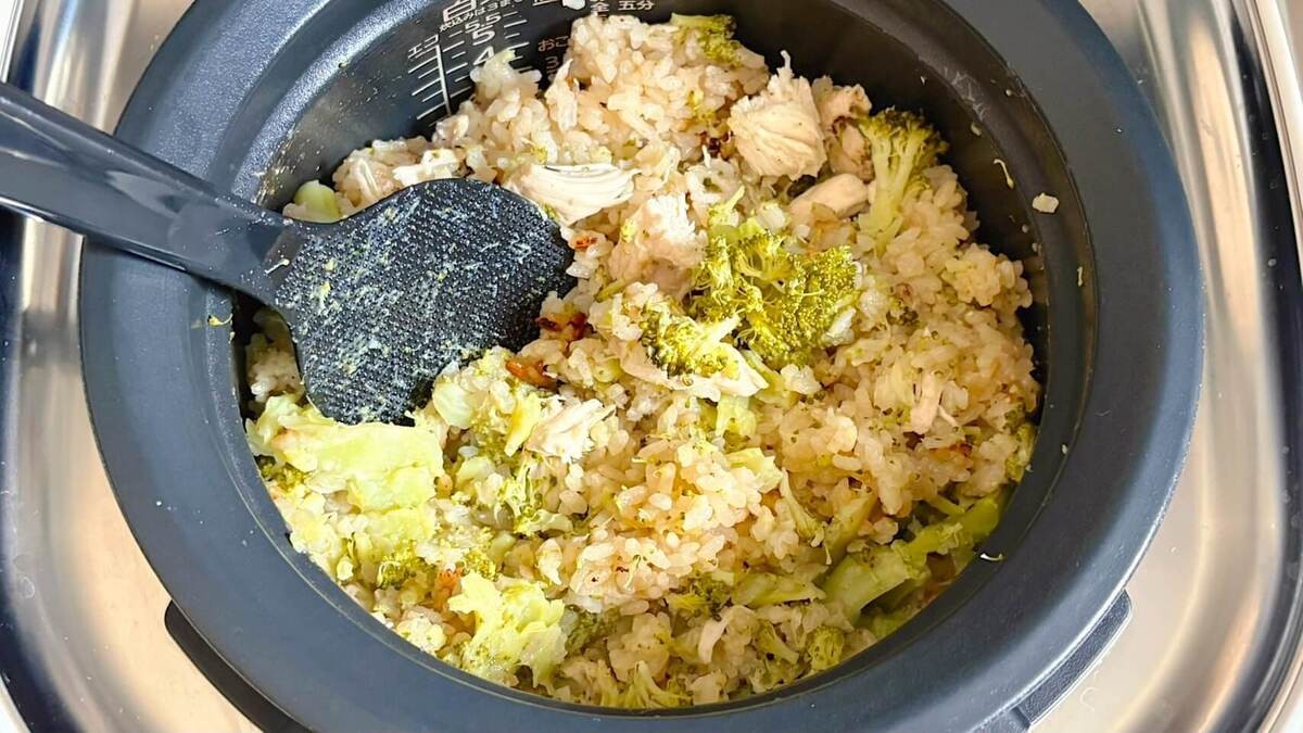 ささみとブロッコリーの炊き込みご飯